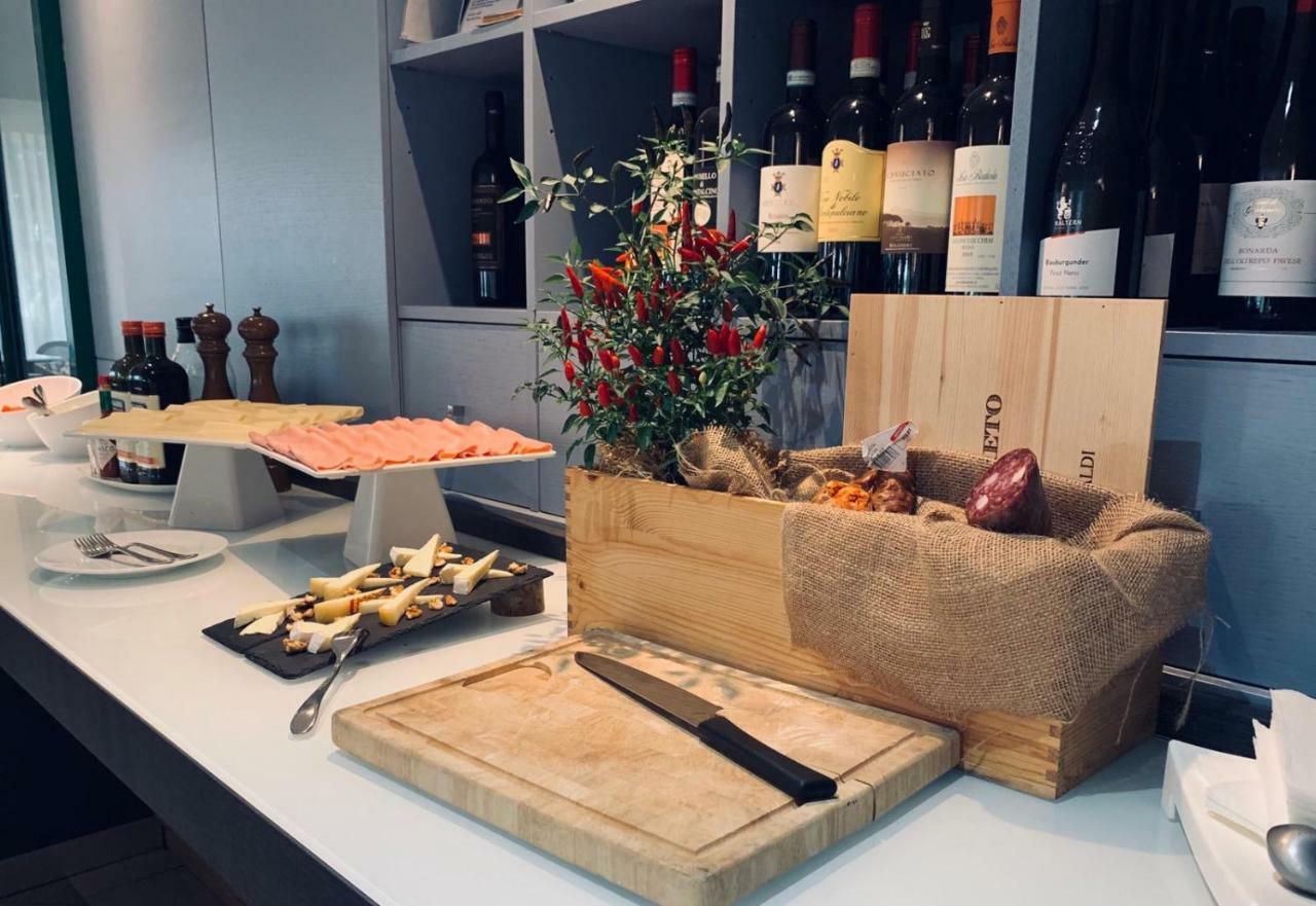 Hotel Joseph Marina di Pietrasanta Dış mekan fotoğraf